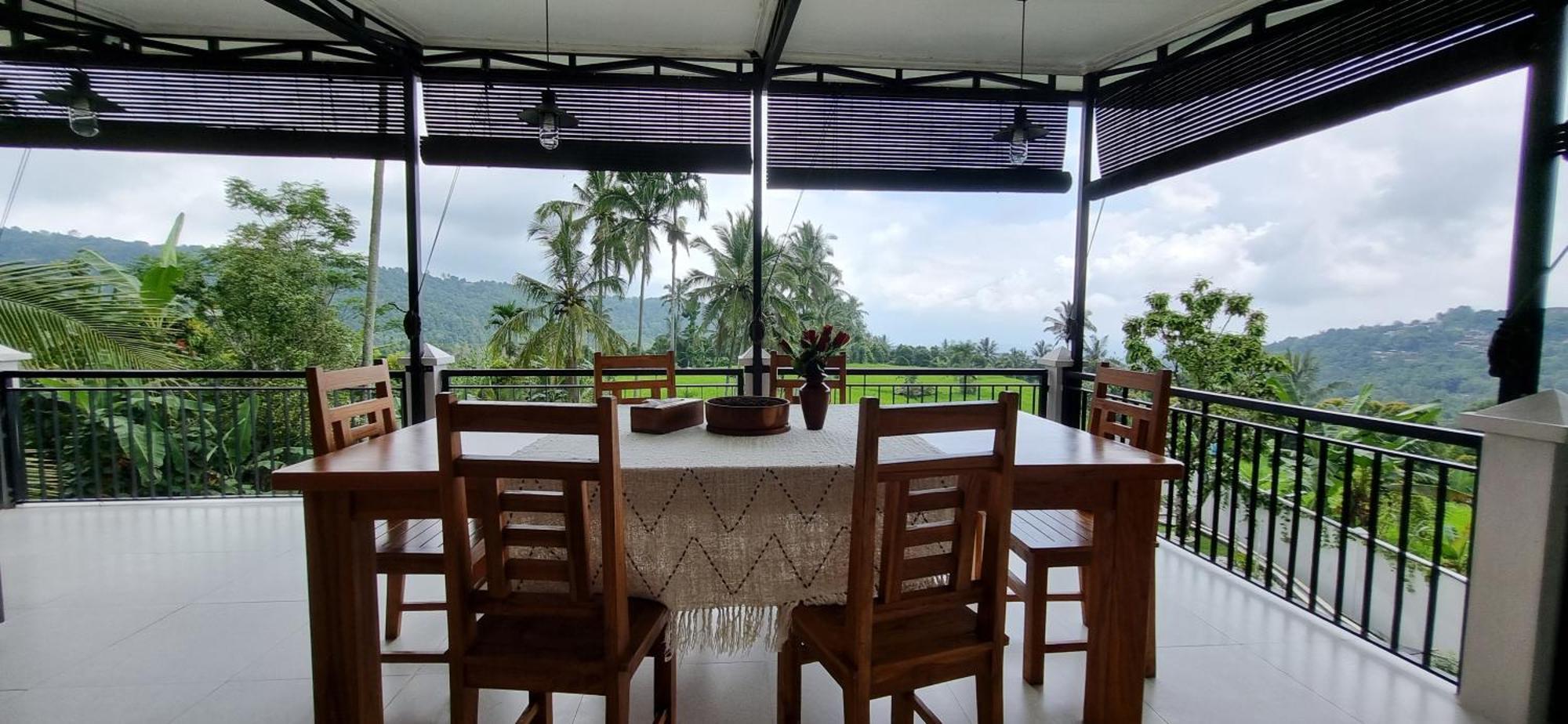 Utopiaku - Munduk Highlands Villa ภายนอก รูปภาพ