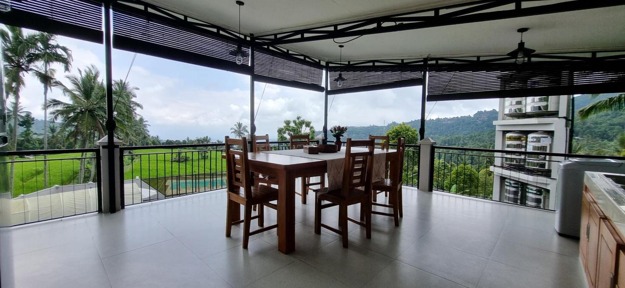 Utopiaku - Munduk Highlands Villa ภายนอก รูปภาพ