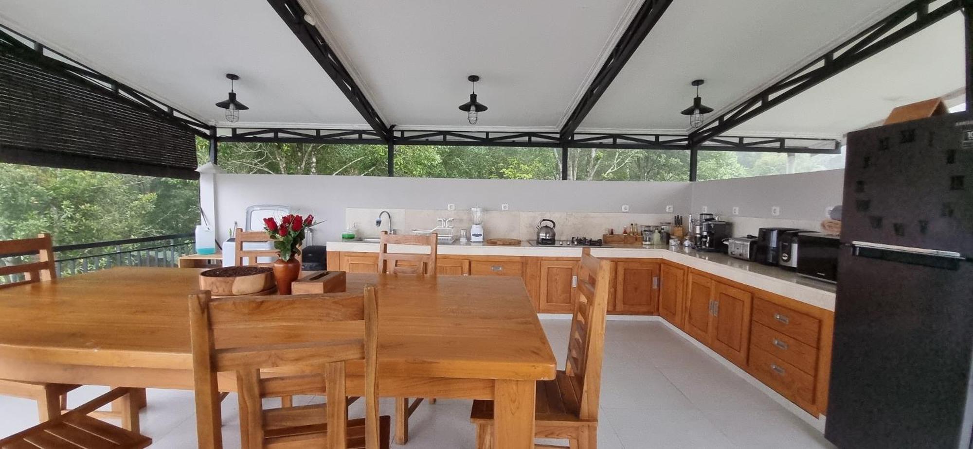 Utopiaku - Munduk Highlands Villa ภายนอก รูปภาพ