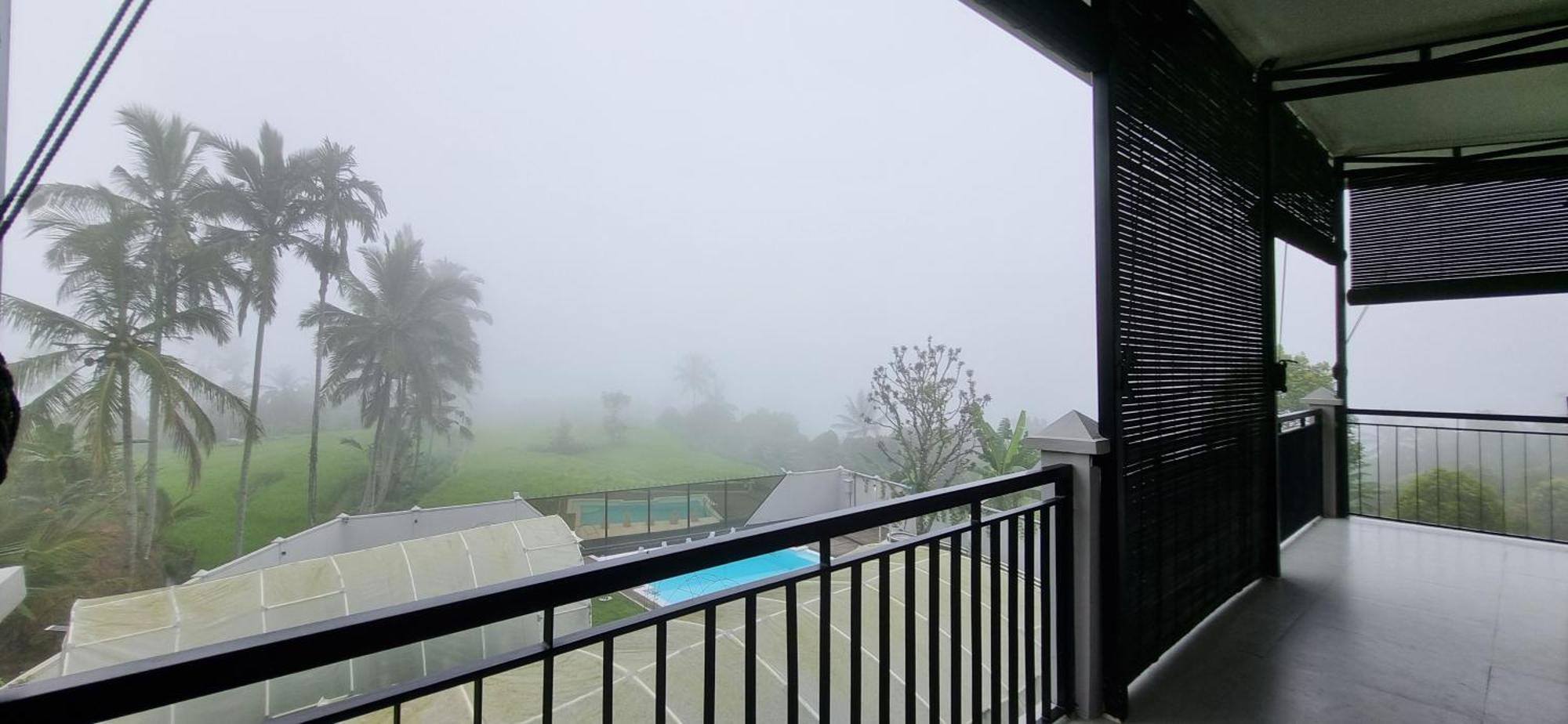 Utopiaku - Munduk Highlands Villa ภายนอก รูปภาพ